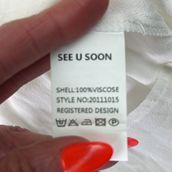 NWT See U Soon Ivory long sleeve lace blouse - Picture 10 of 12